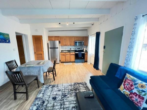 Affordable Monthly stay minimum 30 days as per city requirement Peaceful Newly Remodeled Tahoe cabo 6 min drive to lake, ski, casinos and restaurants